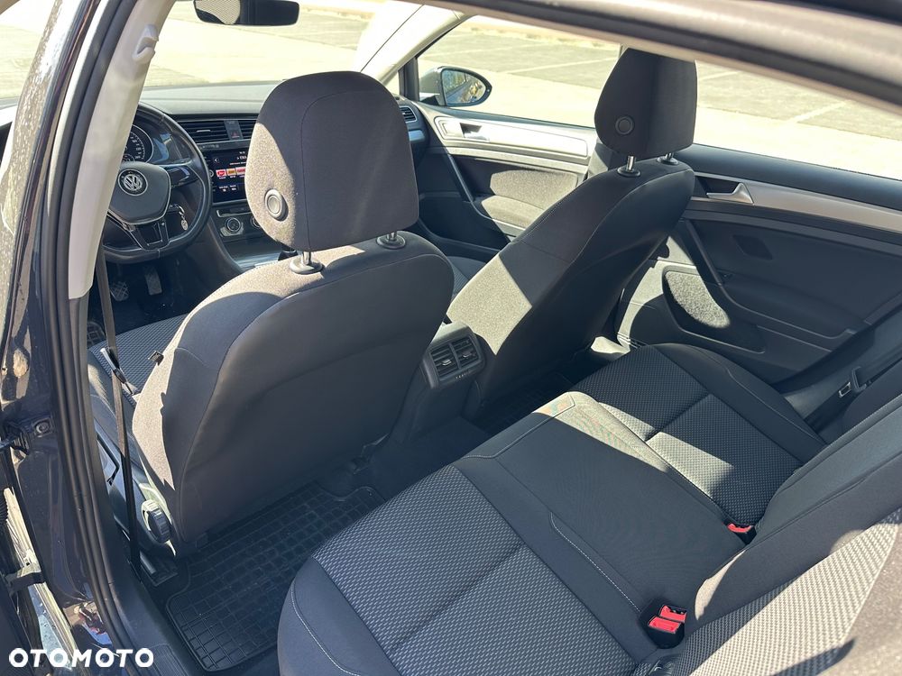 Volkswagen Golf 1.0 TSI BMT Trendline - 7