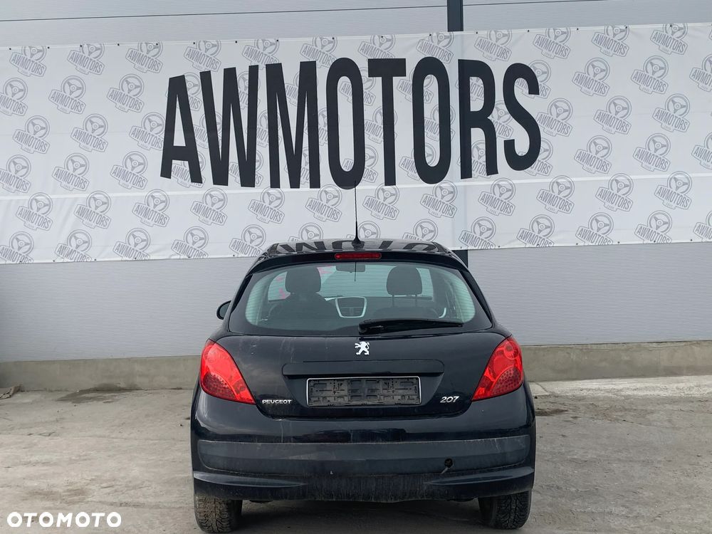 PEUGEOT 207 2008 *SAMOCHÓD NA CZĘŚCI* 4539 MASKA, LAMPA, DRZWI, LUSTERKO, ZDERZAK, GRILL, BŁOTNIK, KLAPA, BELKA, DESKA, FOTELE, KANAPA, ĆWIARTKA KIEROWNICA, TARCZE, ZACISKI, ZAWIESZENIE, KOMPLETNY PRZÓD, KOMPLETNY TYŁ, LICZNIK, ZEGARY, PRAWE LEWE PRZÓD TYŁ - 4