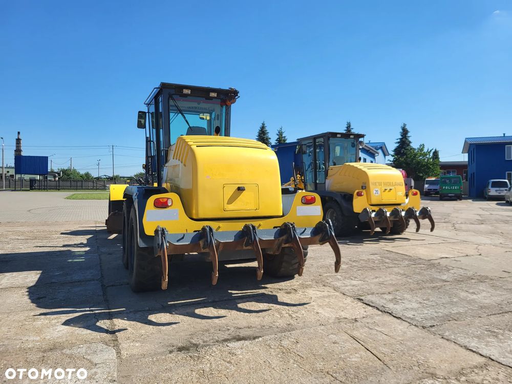New Holland F 106.6 6x6 spr z Niemiec - 6
