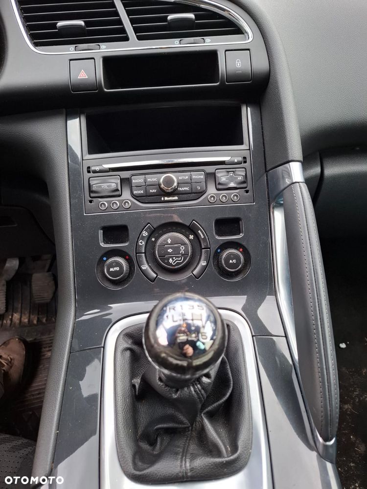 Peugeot 3008 2.0 HDi Active - 9