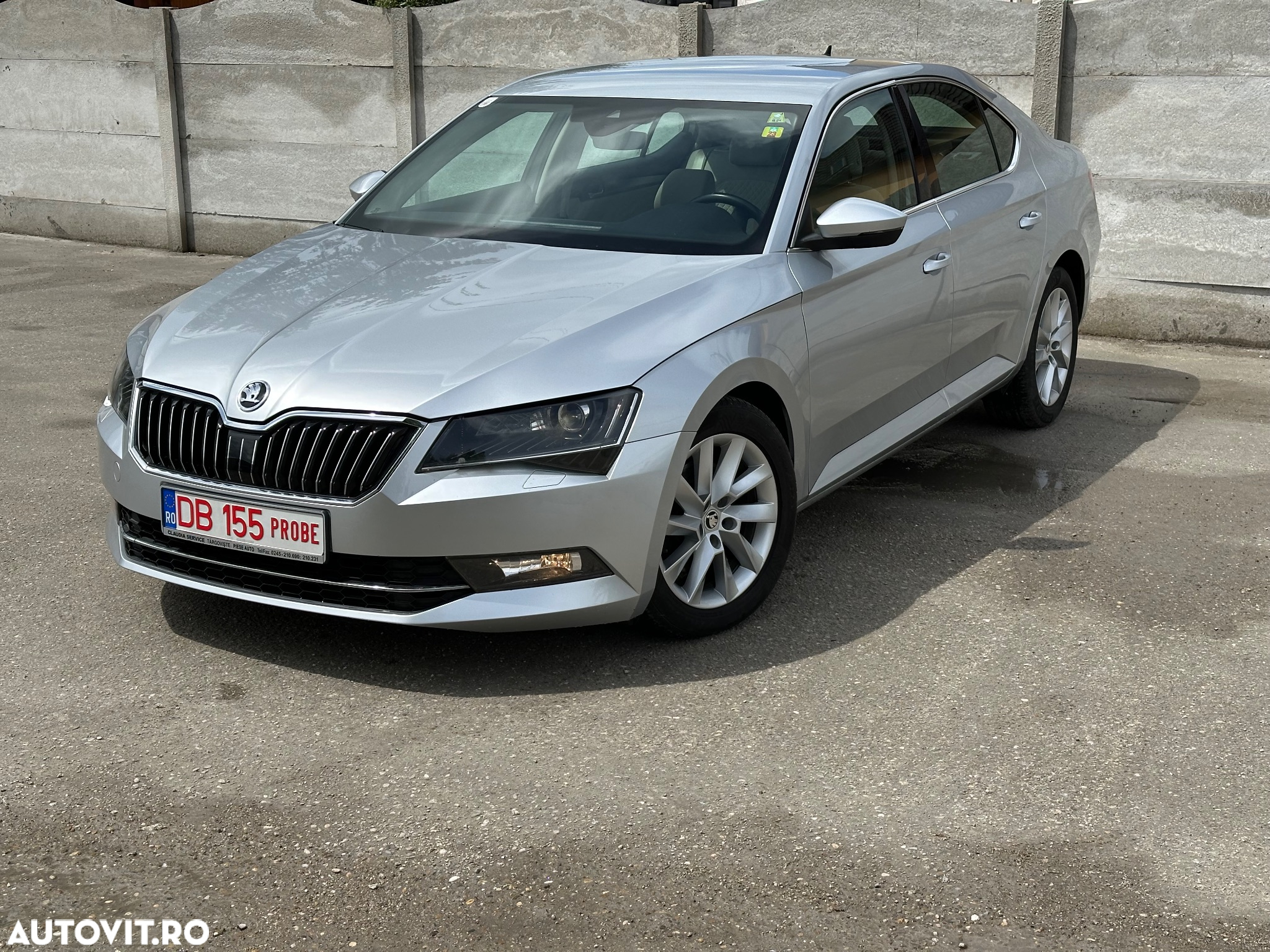Skoda Superb 1.6 TDI Style - 32