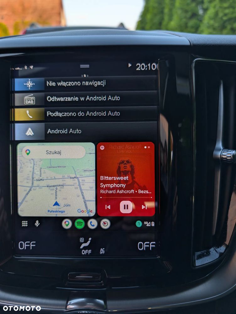 Volvo XC 60 B4 B Momentum - 22