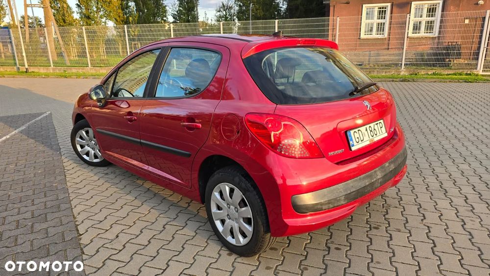 Peugeot 207 - 2