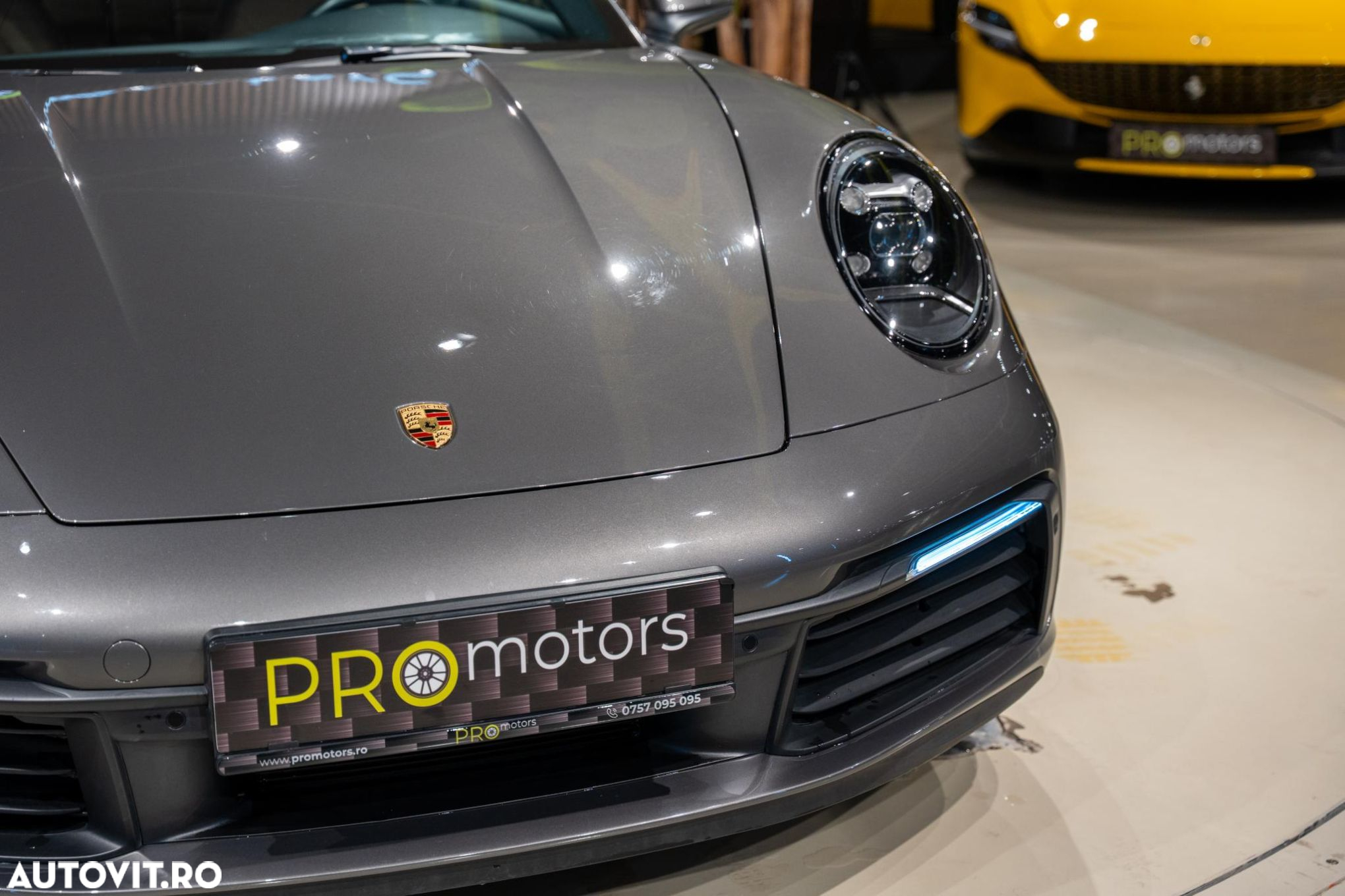 Porsche 911 - 8