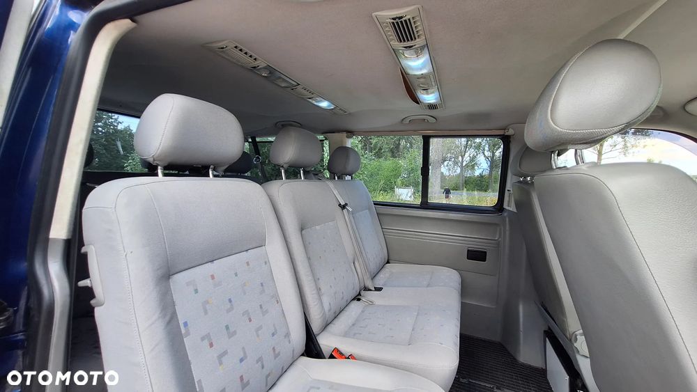 Volkswagen Transporter - 14