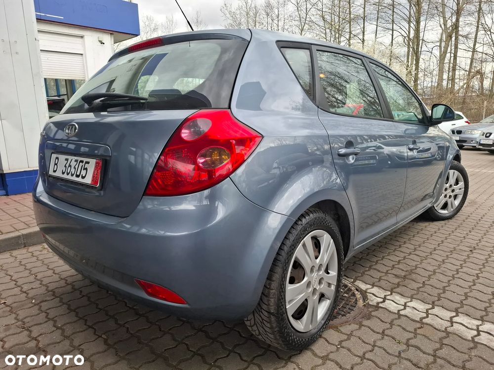 Kia Ceed Cee'd 1.4 Comfort - 14