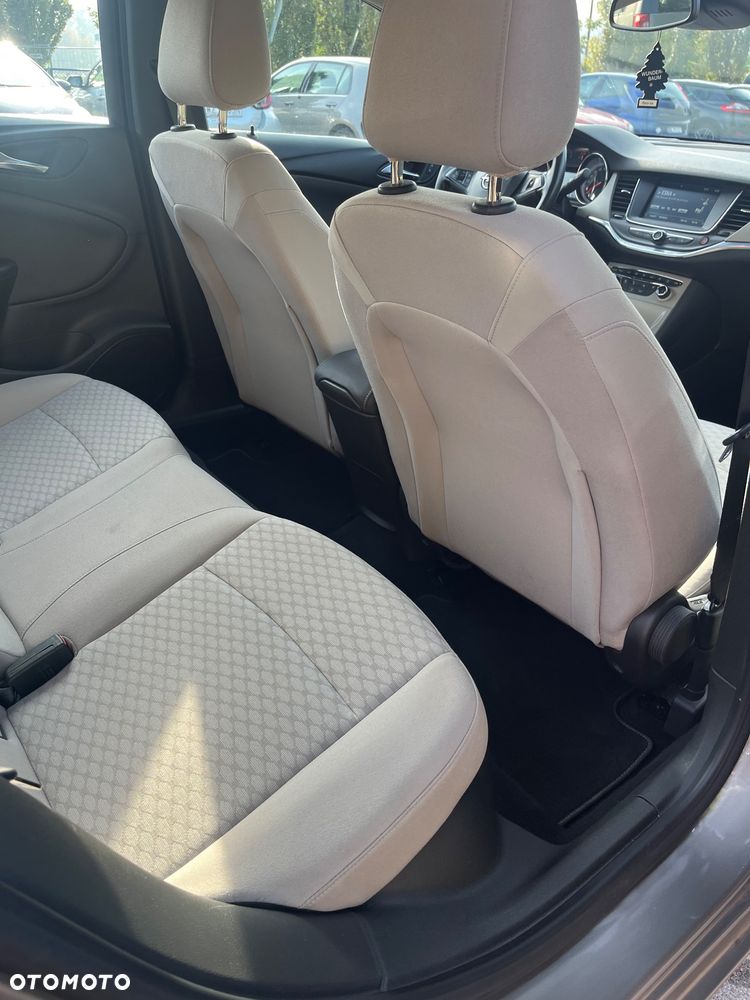 Opel Astra - 20