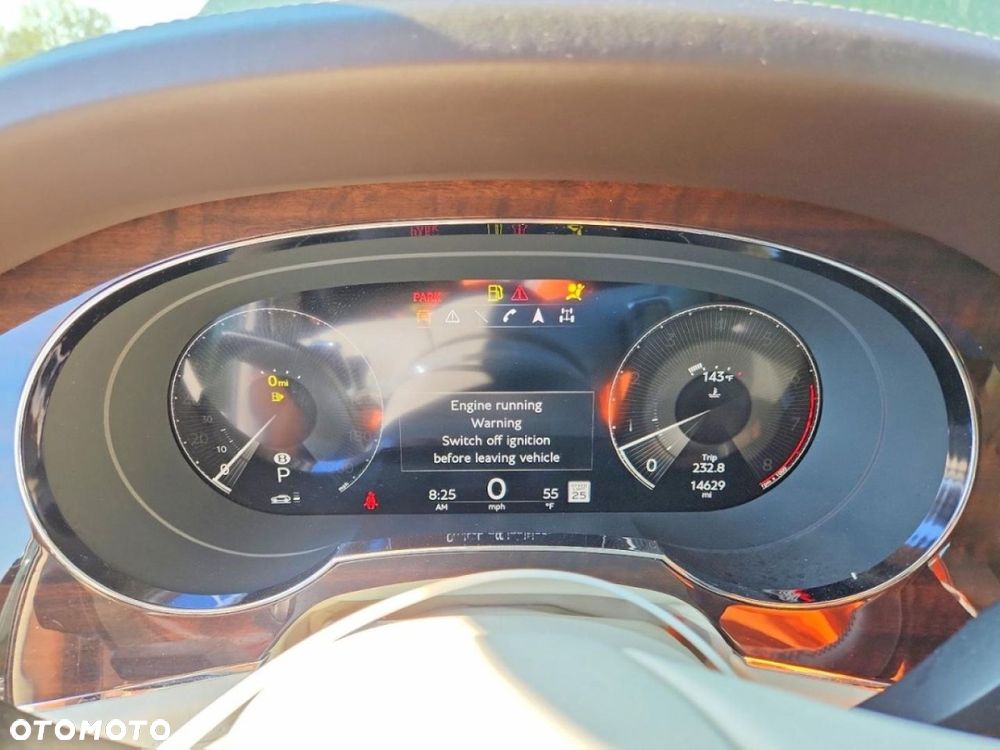 Bentley Bentayga - 11