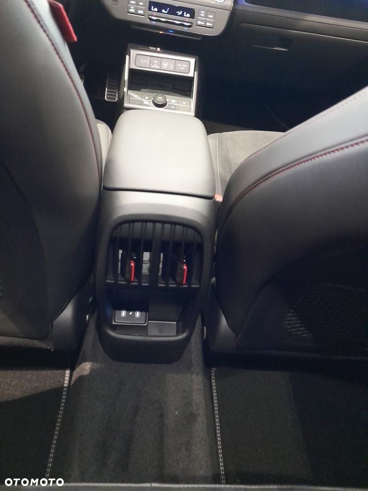 Hyundai Kona 1.6 T-GDI N-Line DCT - 28