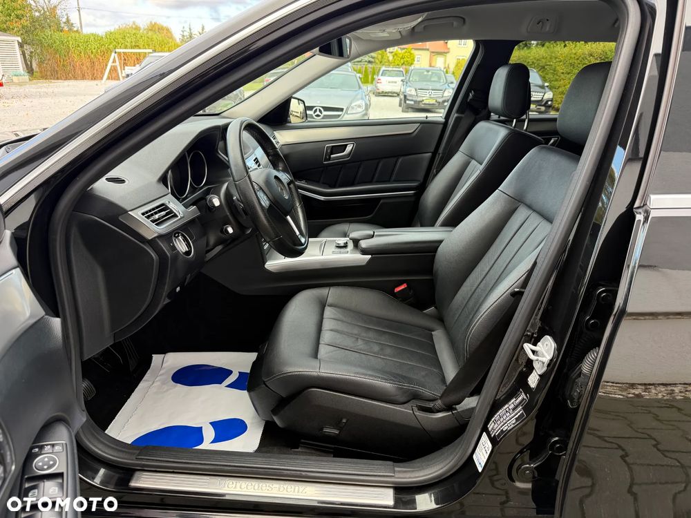 Mercedes-Benz Klasa E 220 T CDI 7G-TRONIC Avantgarde - 17