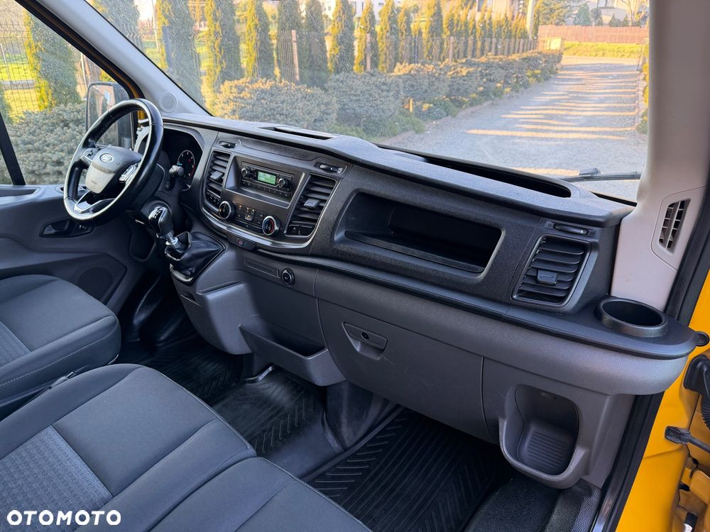 Ford Transit 2.0 - 130km Zadbany SUPER STAN Klima Tempomat - 34