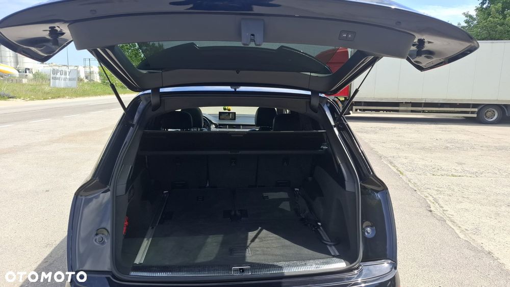 Audi Q7 - 20