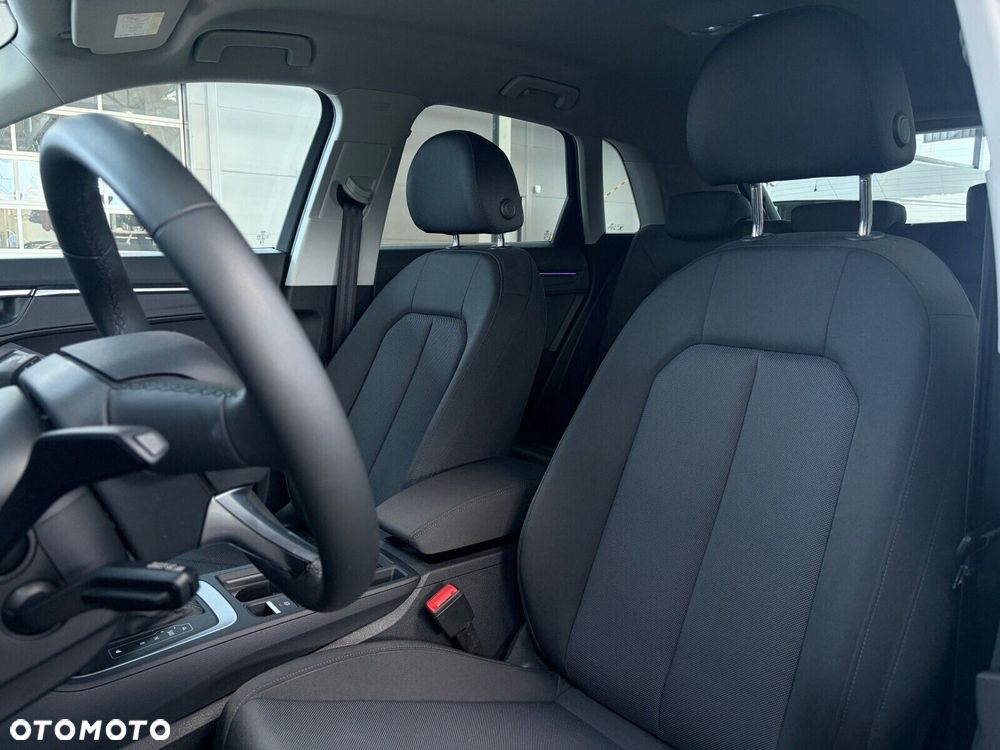 Audi Q3 - 11