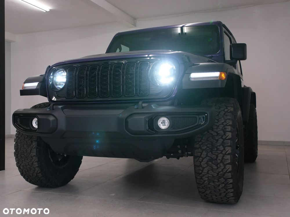 Jeep Wrangler - 5