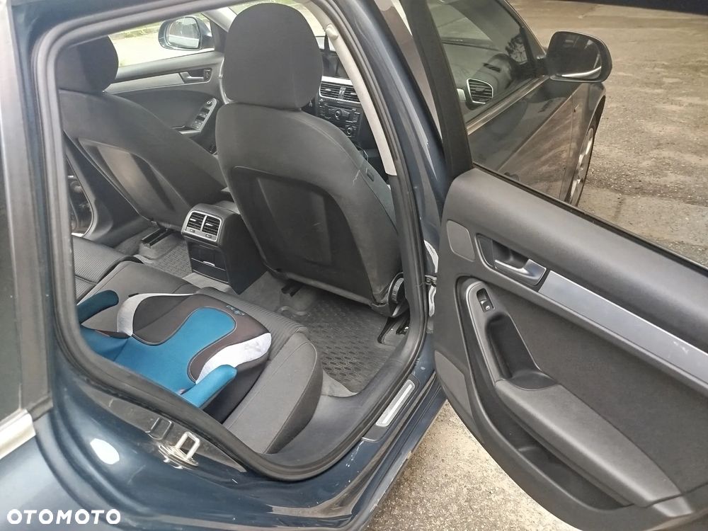 Audi A4 Avant 2.0 TDI - 9