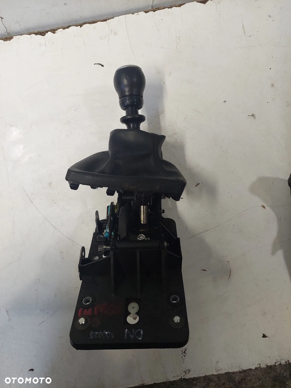 IMPREZA III GH MECHANIZM ZMIANY BIEGÓW 2.0 D