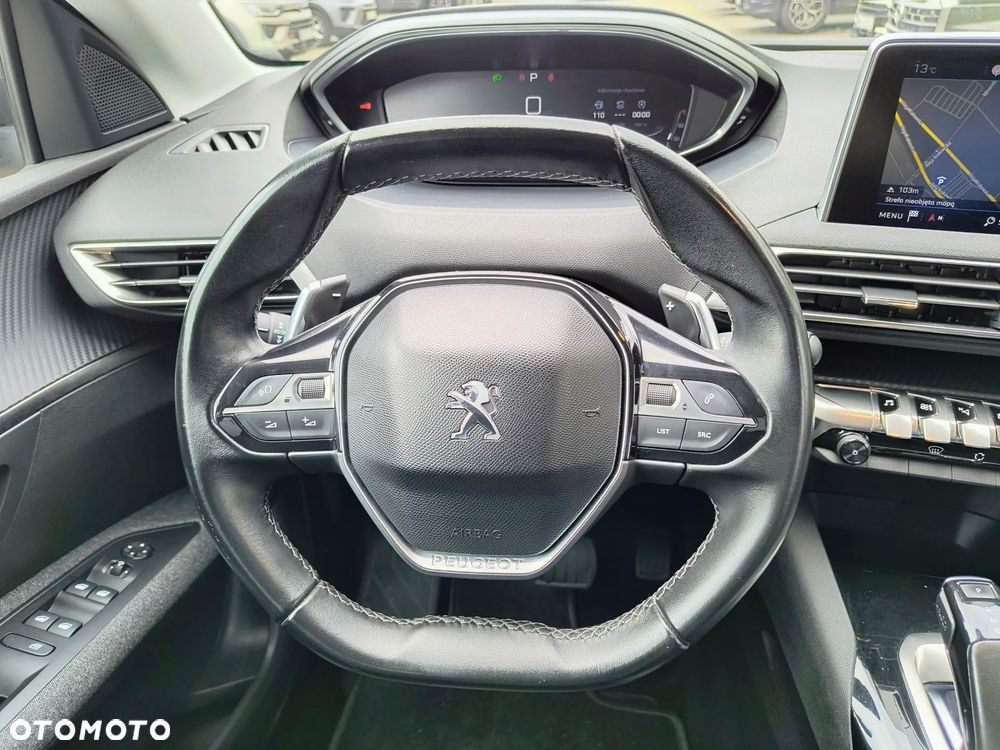 Peugeot 5008 - 22