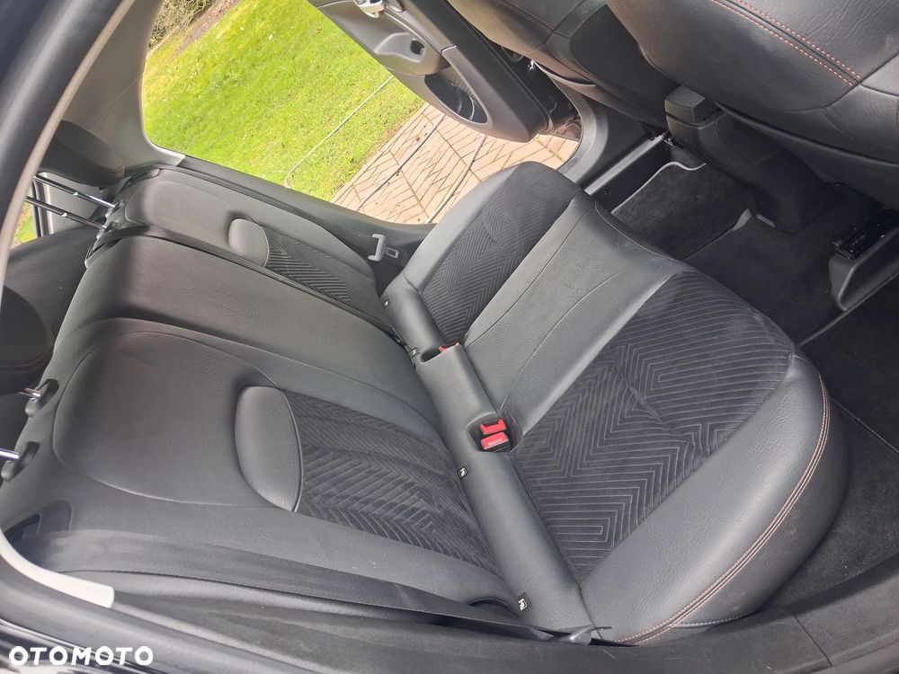 Fiat 500X 1.4 Multiair DCT 4x2 S&S S-Design Urban Look - 23