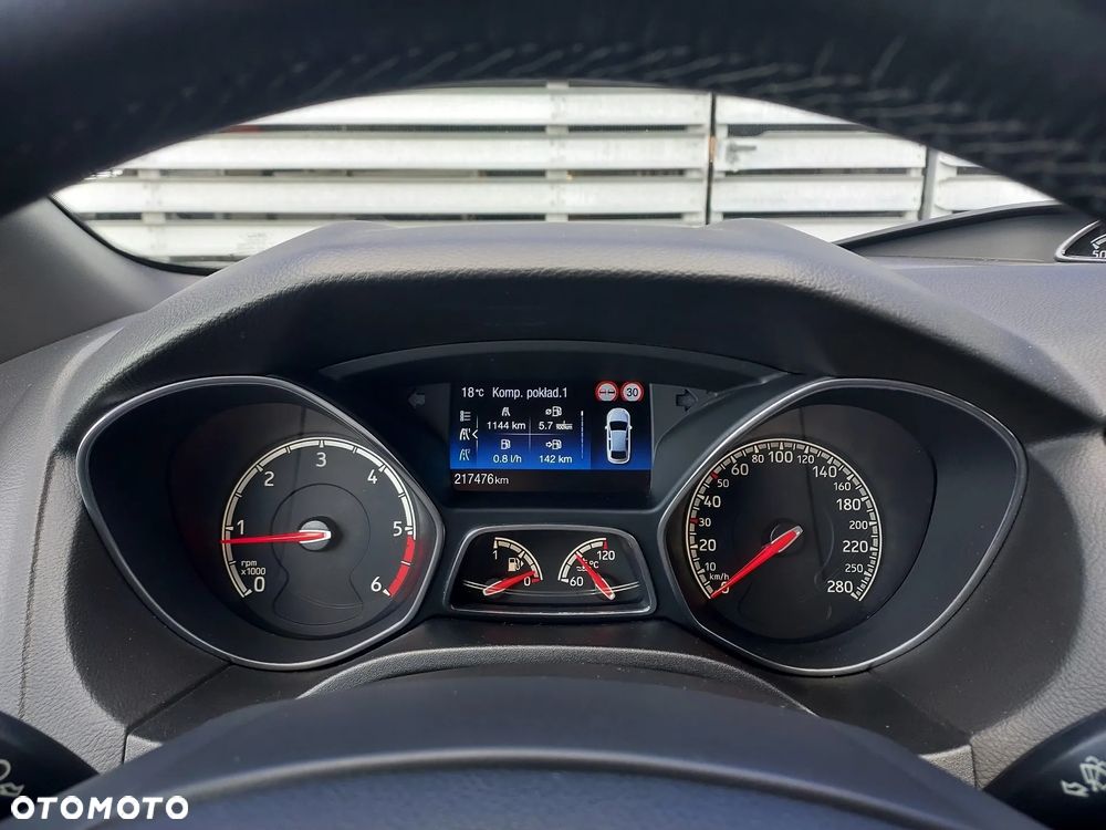 Ford Focus 2.0 TDCi ST - 35