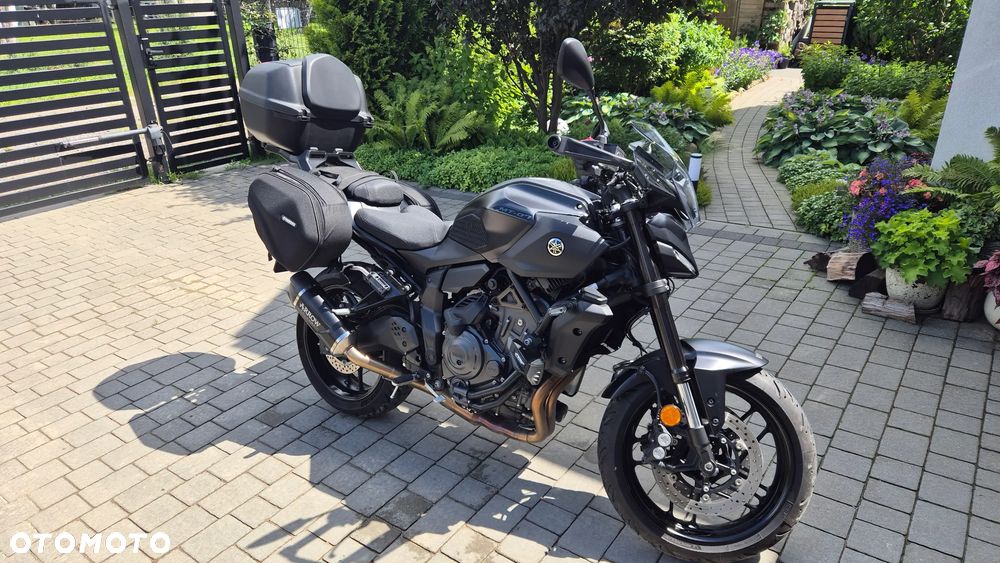 Yamaha MT - 7