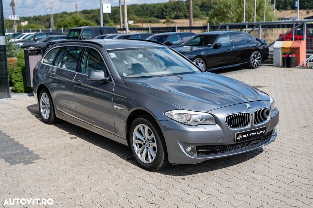BMW Seria 5 520d - 23