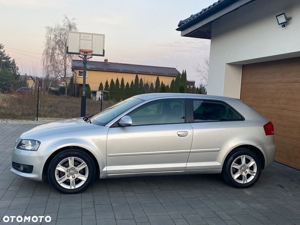 Audi A3 3-drzwiowe 1.4 TFSI Attraction - 15