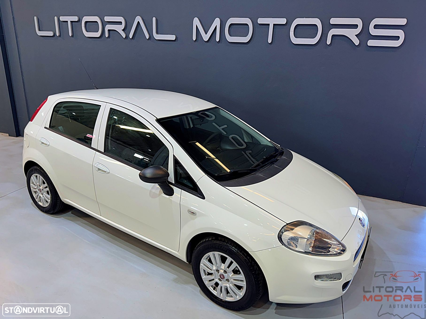 Fiat Punto 1.2 Lounge S&S - 2
