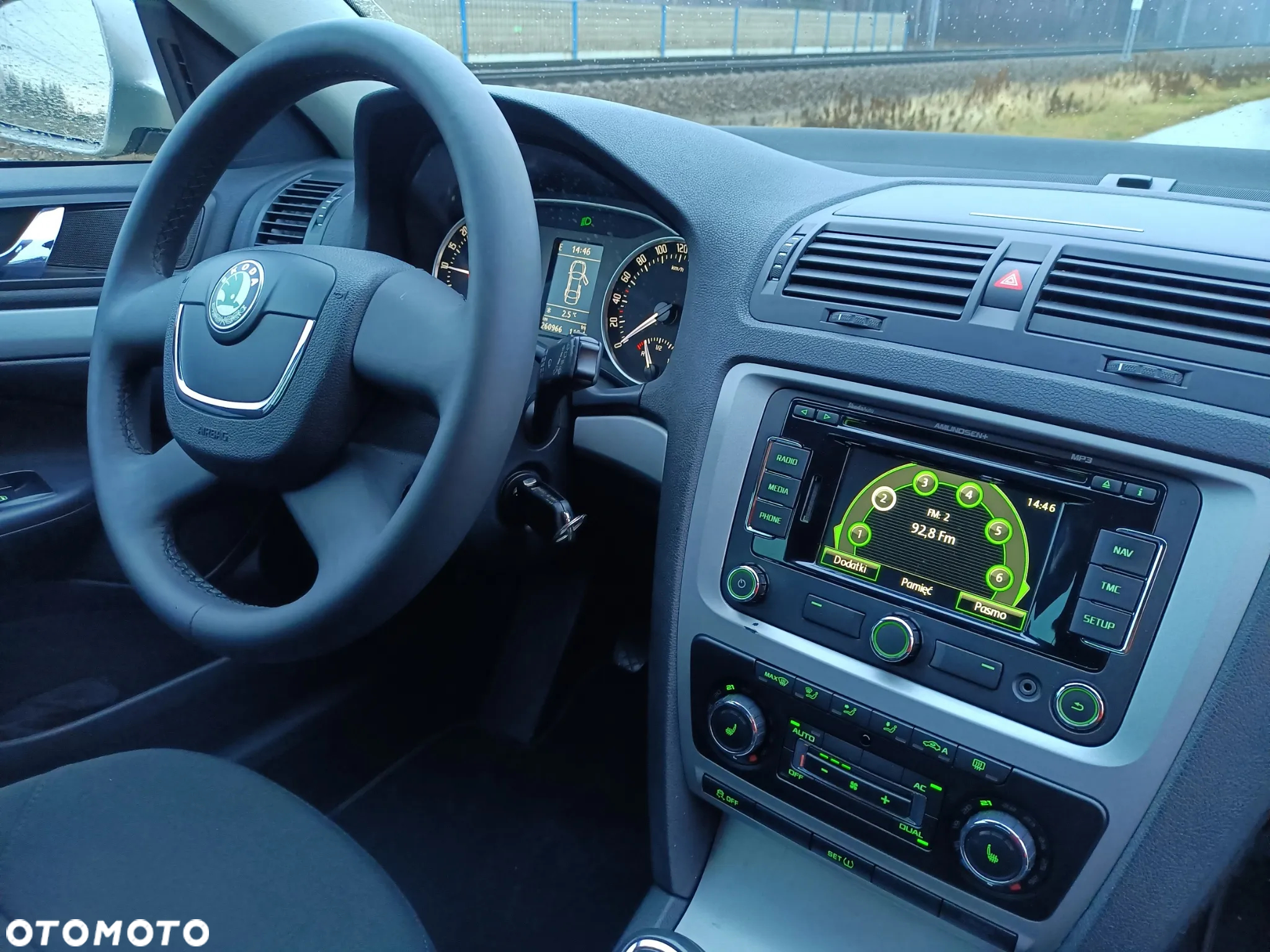 Skoda Octavia 2.0 TDI DPF 4x4 Ambition - 4
