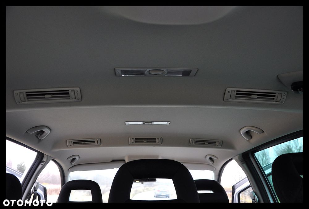 Volkswagen Sharan 2.8 V6 Special - 28