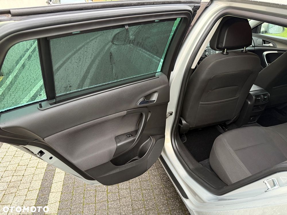 Opel Insignia 1.6 Design Edition - 23