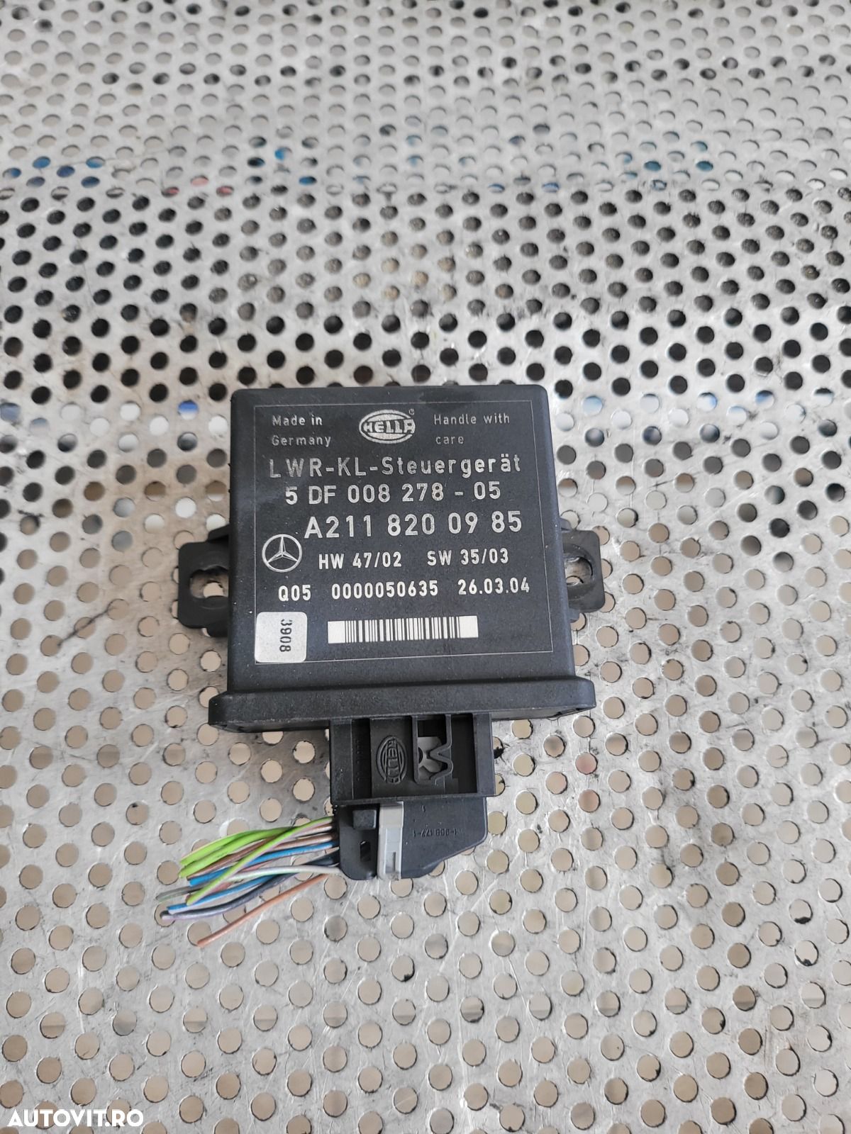 Modul Control Lumini Mercedes E Class W211 Cod A2118200985 Dezmembrez Mercedes E Class W211 2.7 Cdi Automat Cod Motor 612 Volan Stanga Xenon - 1