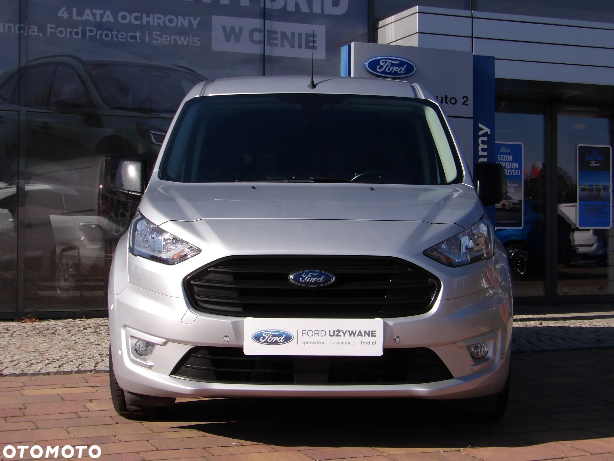 Ford Transit Courier - 4
