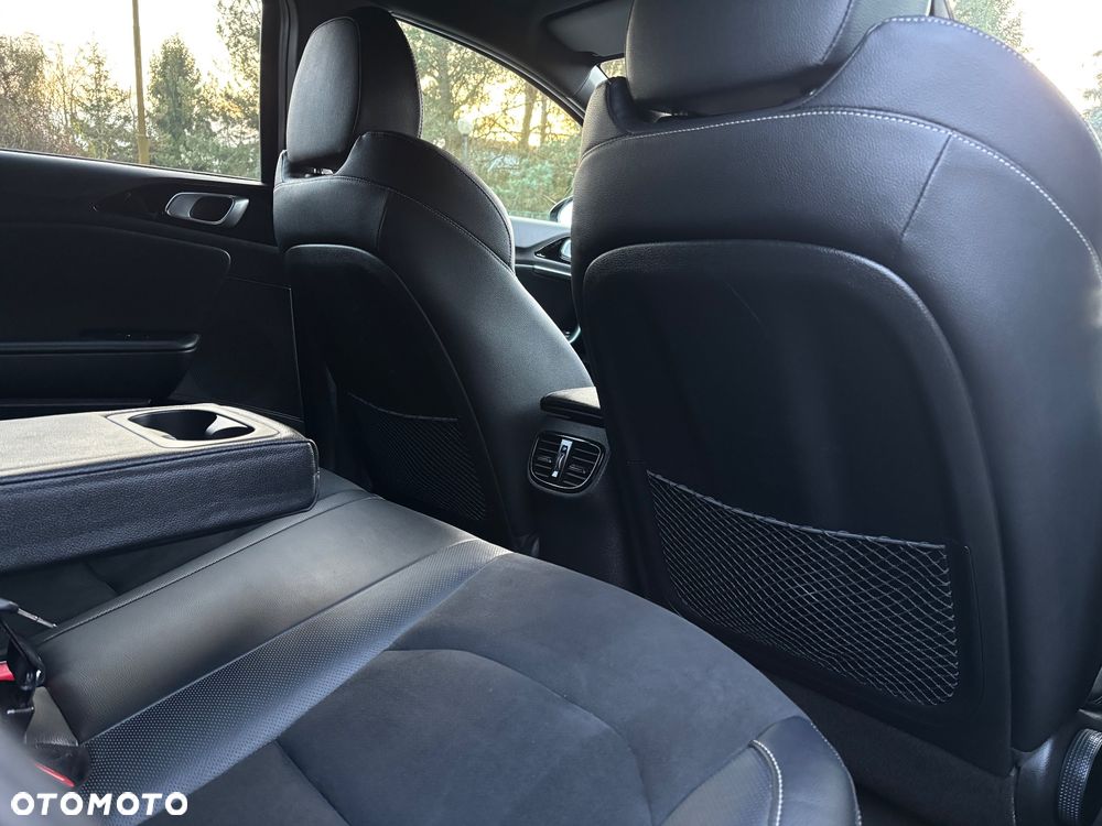 Kia Ceed 1.5 T-GDI DCT7 OPF (48V Mild Hybrid) GT Line - 22