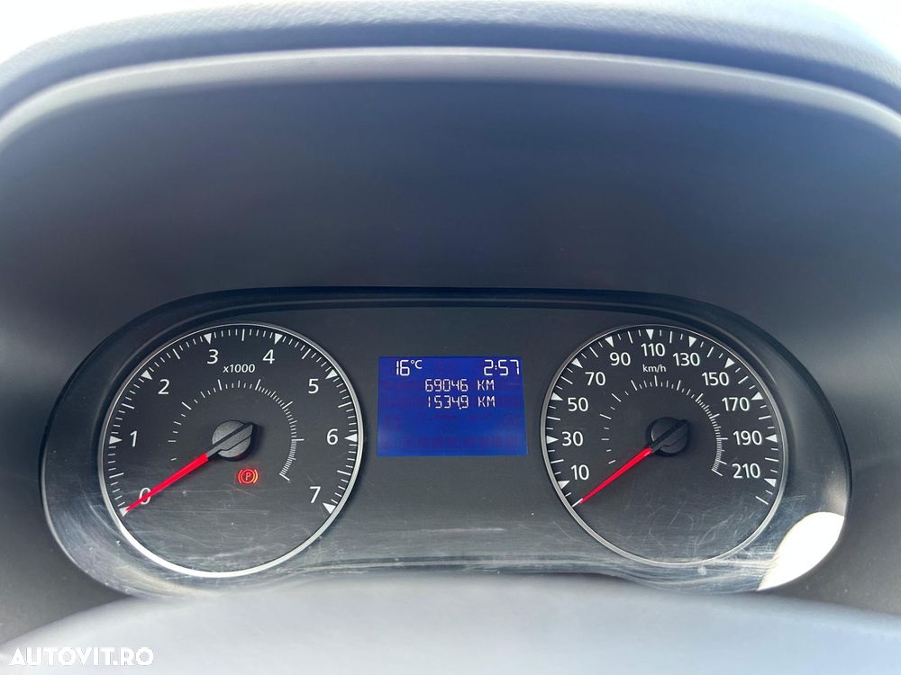 Dacia Duster 1.5 Blue dCi 4WD Comfort - 13