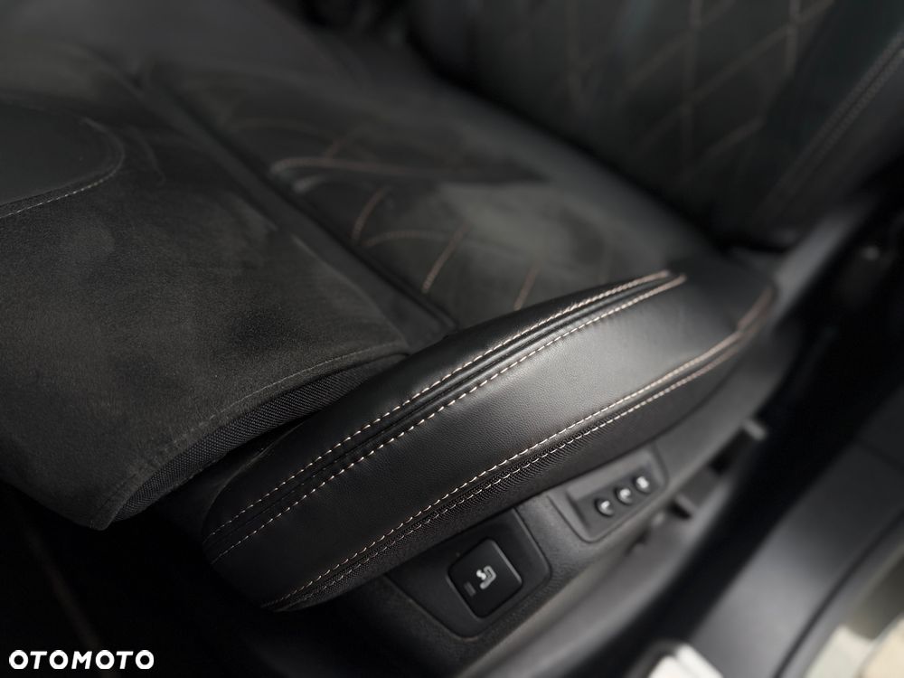 Peugeot 3008 BlueHDi 180 Stop & Start EAT8 GT - 8