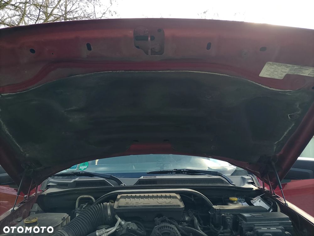 Jeep Commander 3.7 V6 - 23