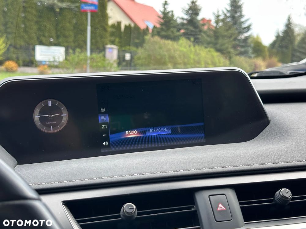 Lexus UX ver-250h-business-edition - 20