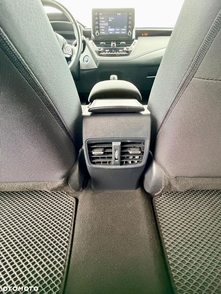 Toyota Corolla 1.8 Hybrid Comfort - 19