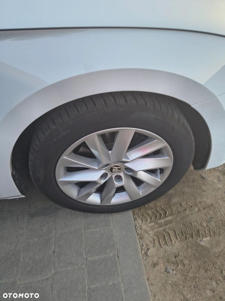 Skoda Superb - 14