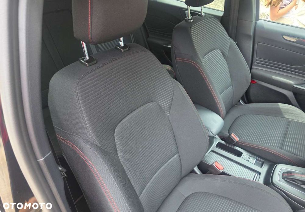 Ford Focus - 25