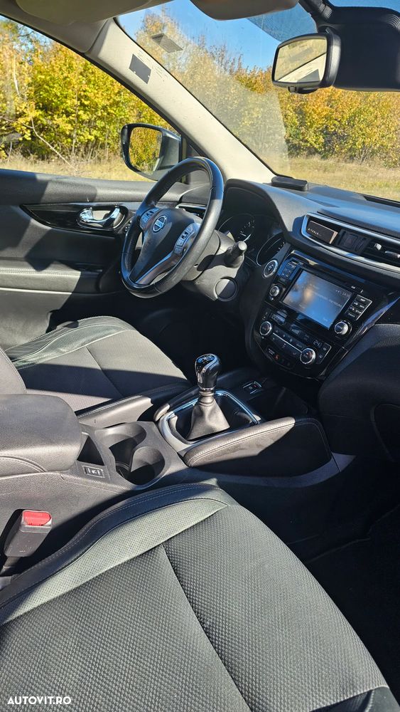 Nissan Qashqai 1.6 DCI Start/Stop Tekna - 8