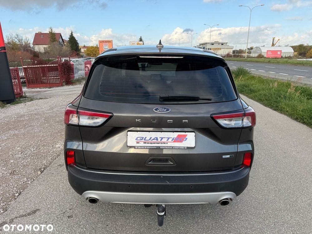 Ford Kuga - 16