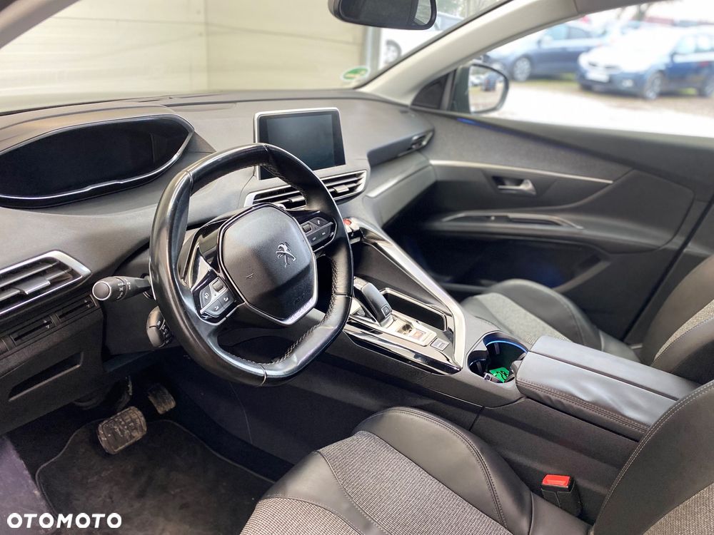 Peugeot 5008 2.0 BlueHDI Crossway S&S EAT8 - 8