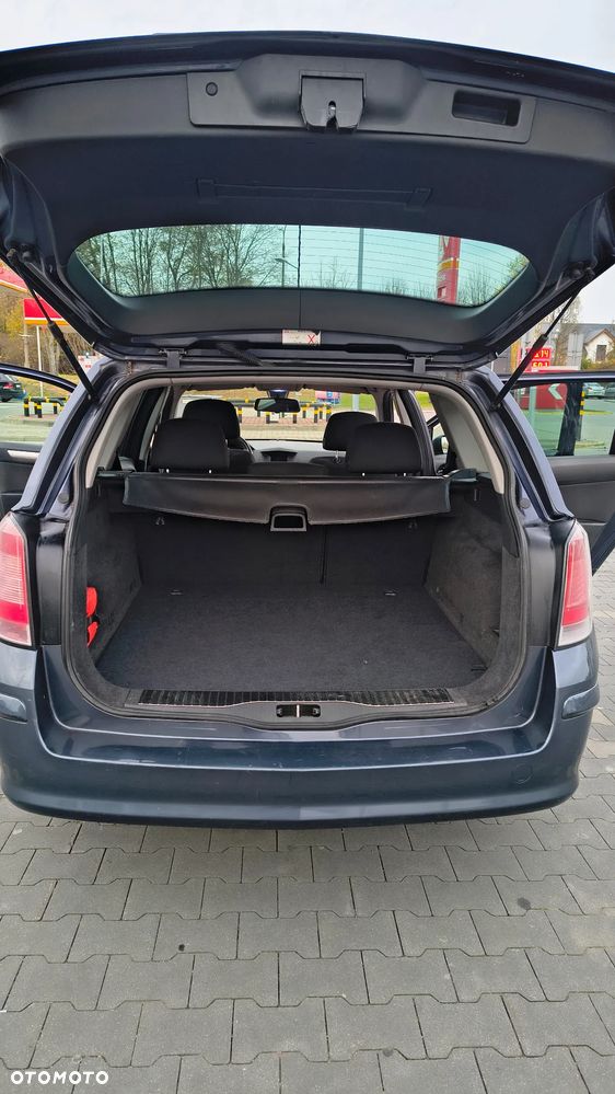 Opel Astra ver-1-6-active - 4