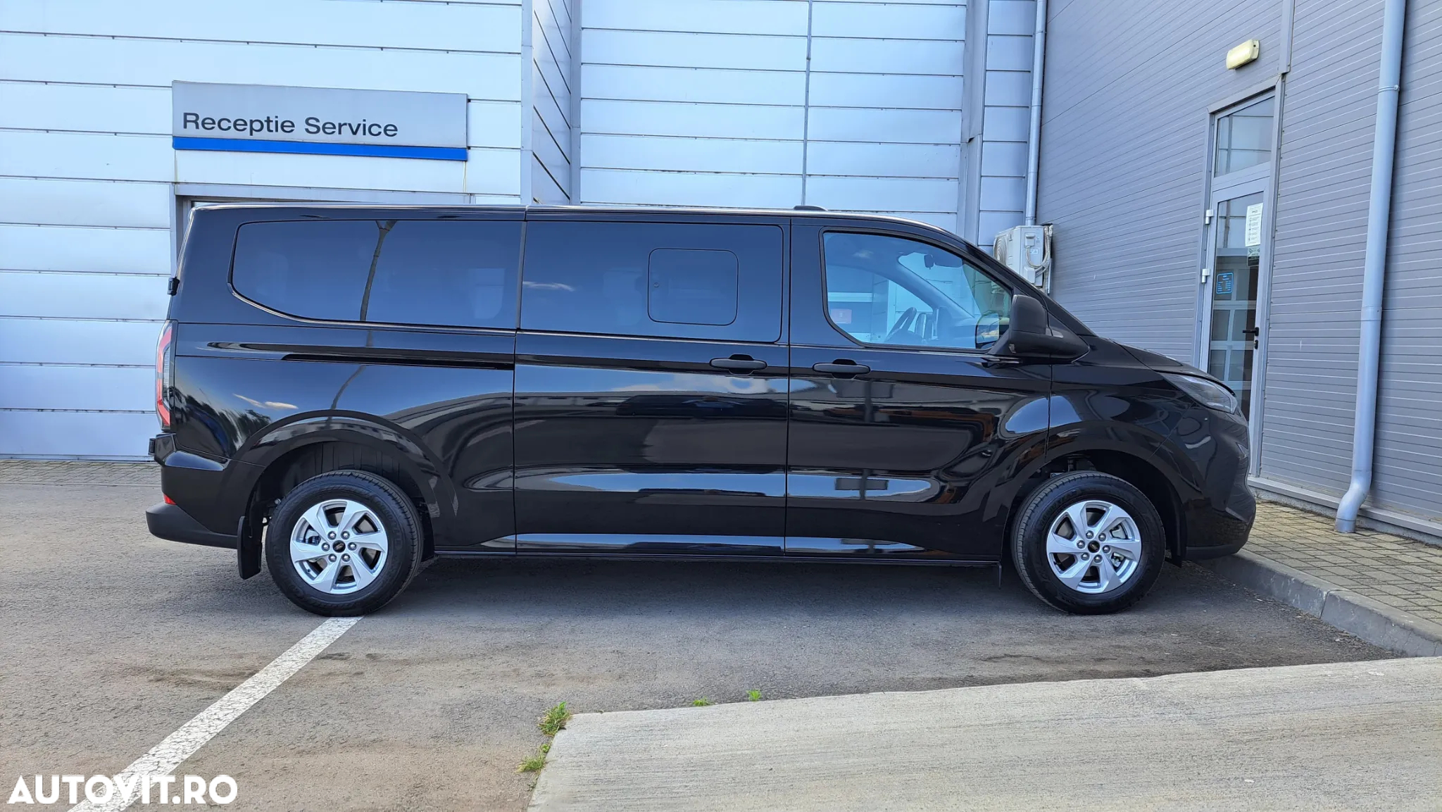 Ford Transit Custom 320 L2H1 PKW VA Autm. Trend - 9