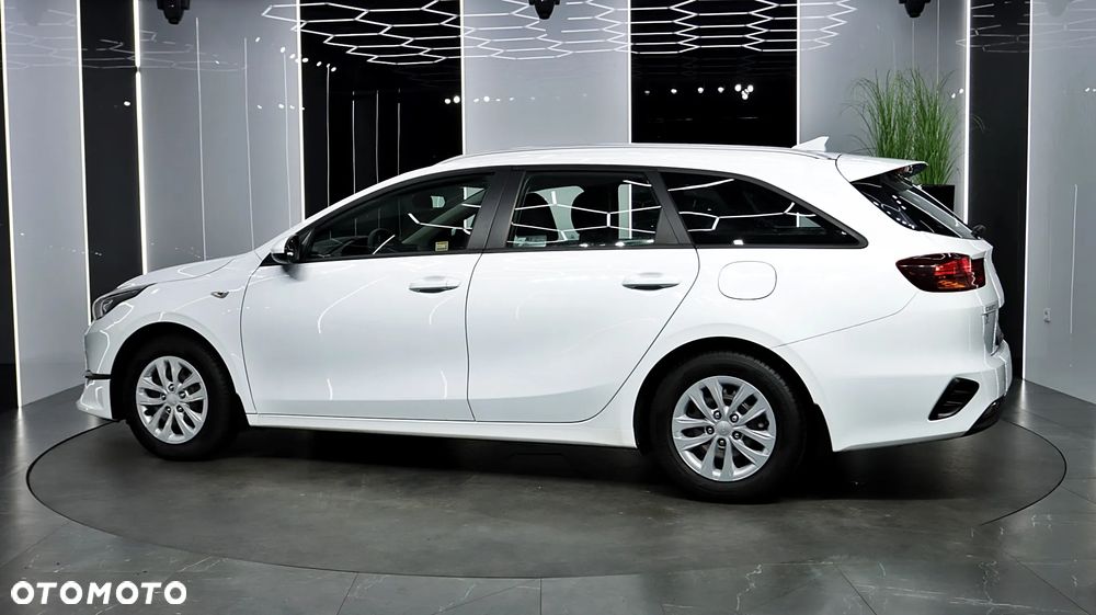 Kia Ceed - 5