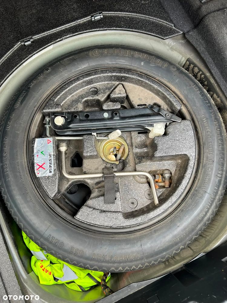 BMW Seria 5 - 25