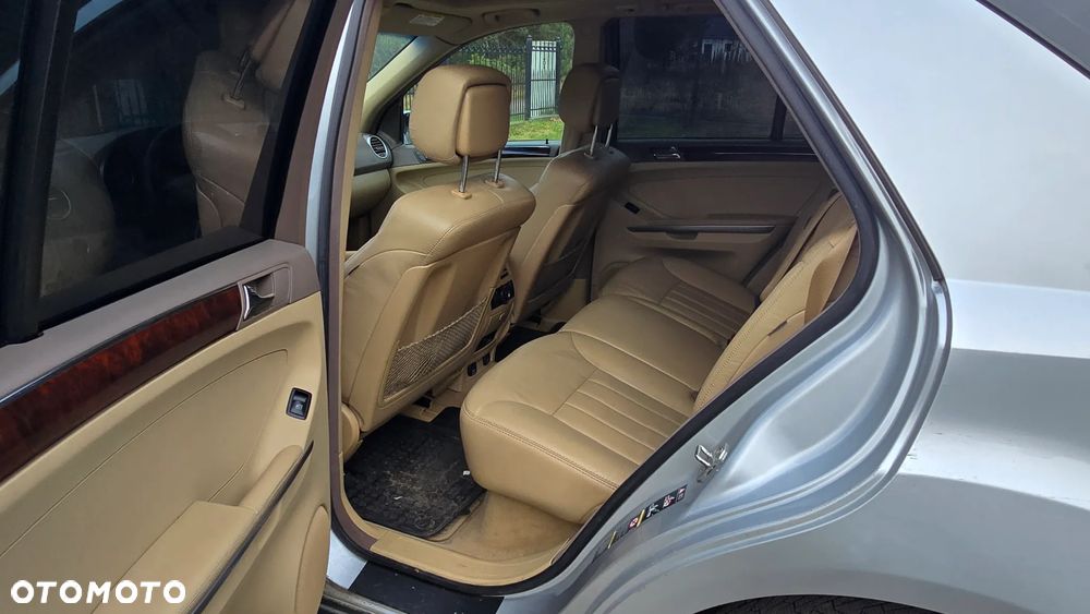 Mercedes-Benz ML 500 7G-TRONIC - 13