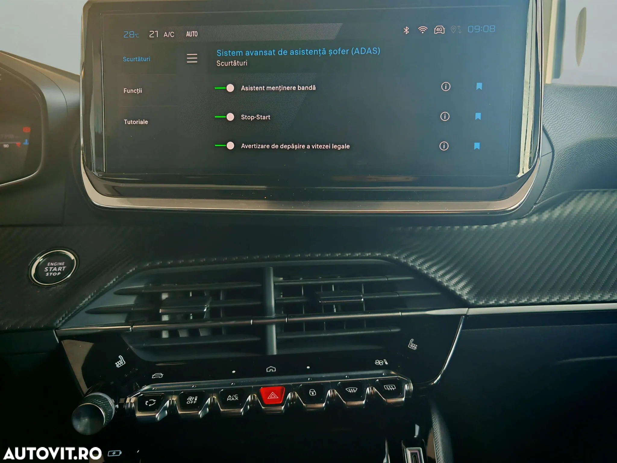 Peugeot 2008 1.2L PureTech 130 S&S EAT8 Allure - 21