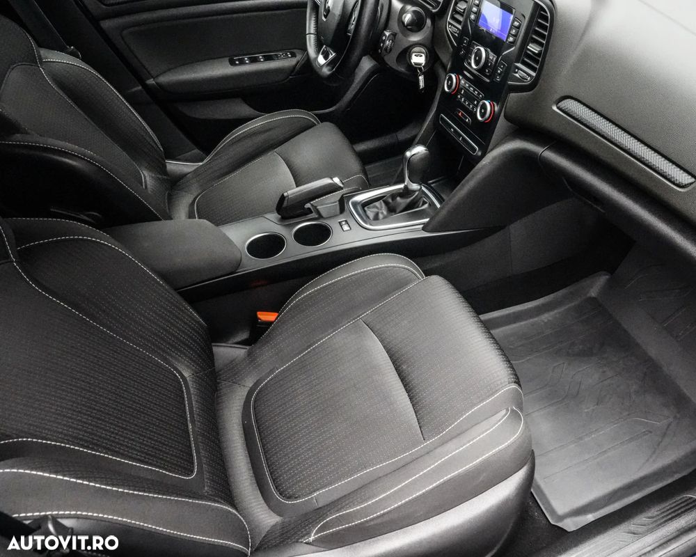 Renault Megane Blue dCi 116 EDC Intens - 12